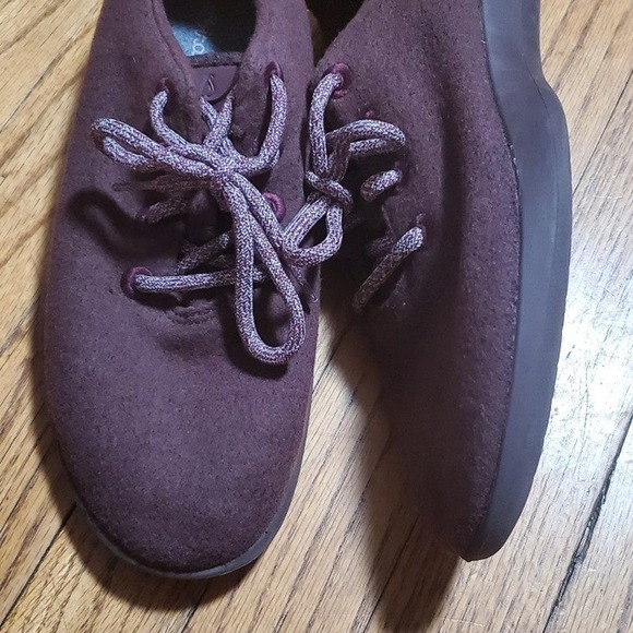 Allbirds burgundy wool runners w 10 - Picture 3 of 7